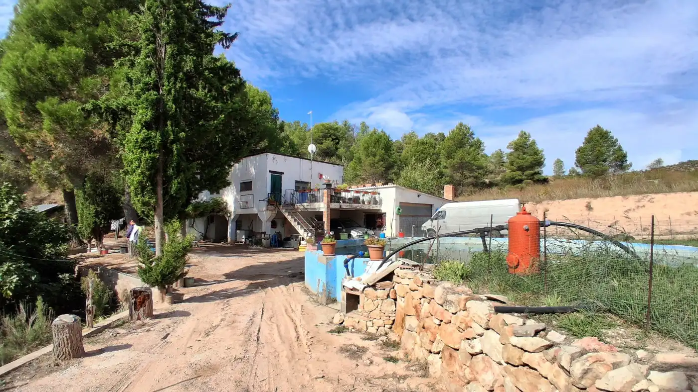 Maison rustique avec terrasse à vendre à C-233, imagen 3