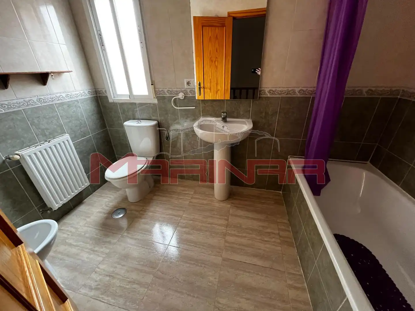 Baño de Casa adosada en venta en Seseña con Calefacción y Jardín privado