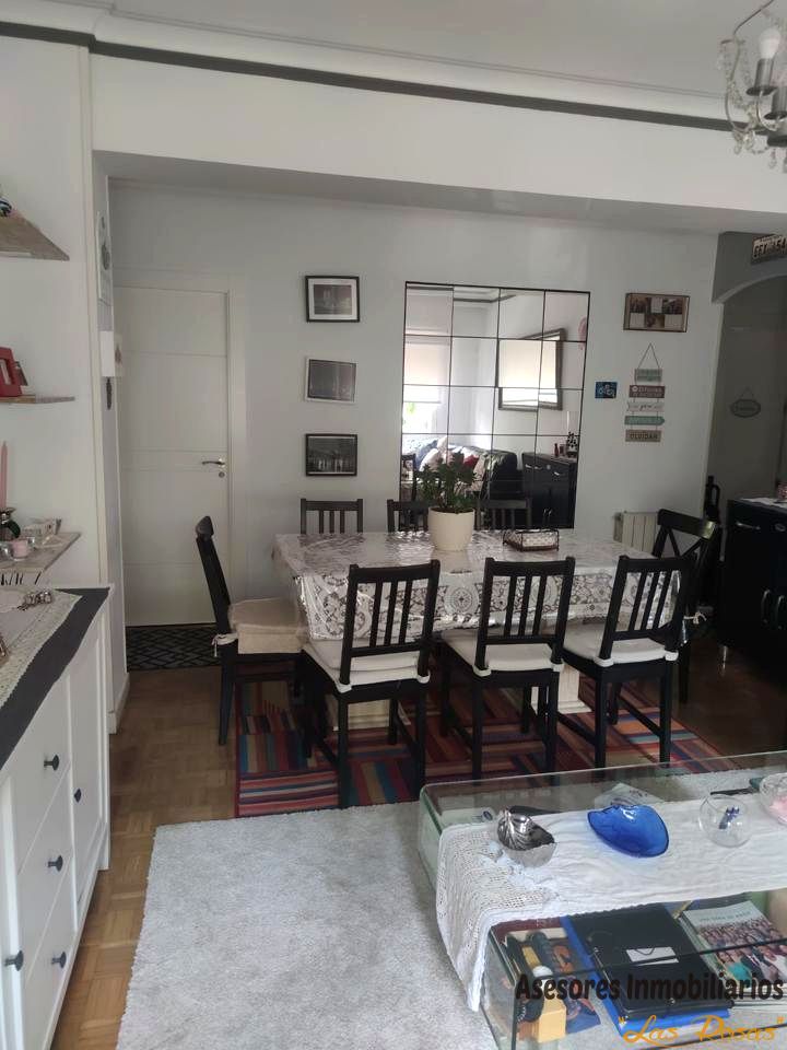 Dining room of Flat for sale in  Madrid Capital  with Air Conditioner, Heating and Parquet flooring