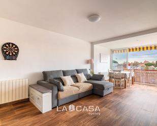 Living room of Attic for sale in Castelldefels  with Air Conditioner, Storage room and Swimming Pool
