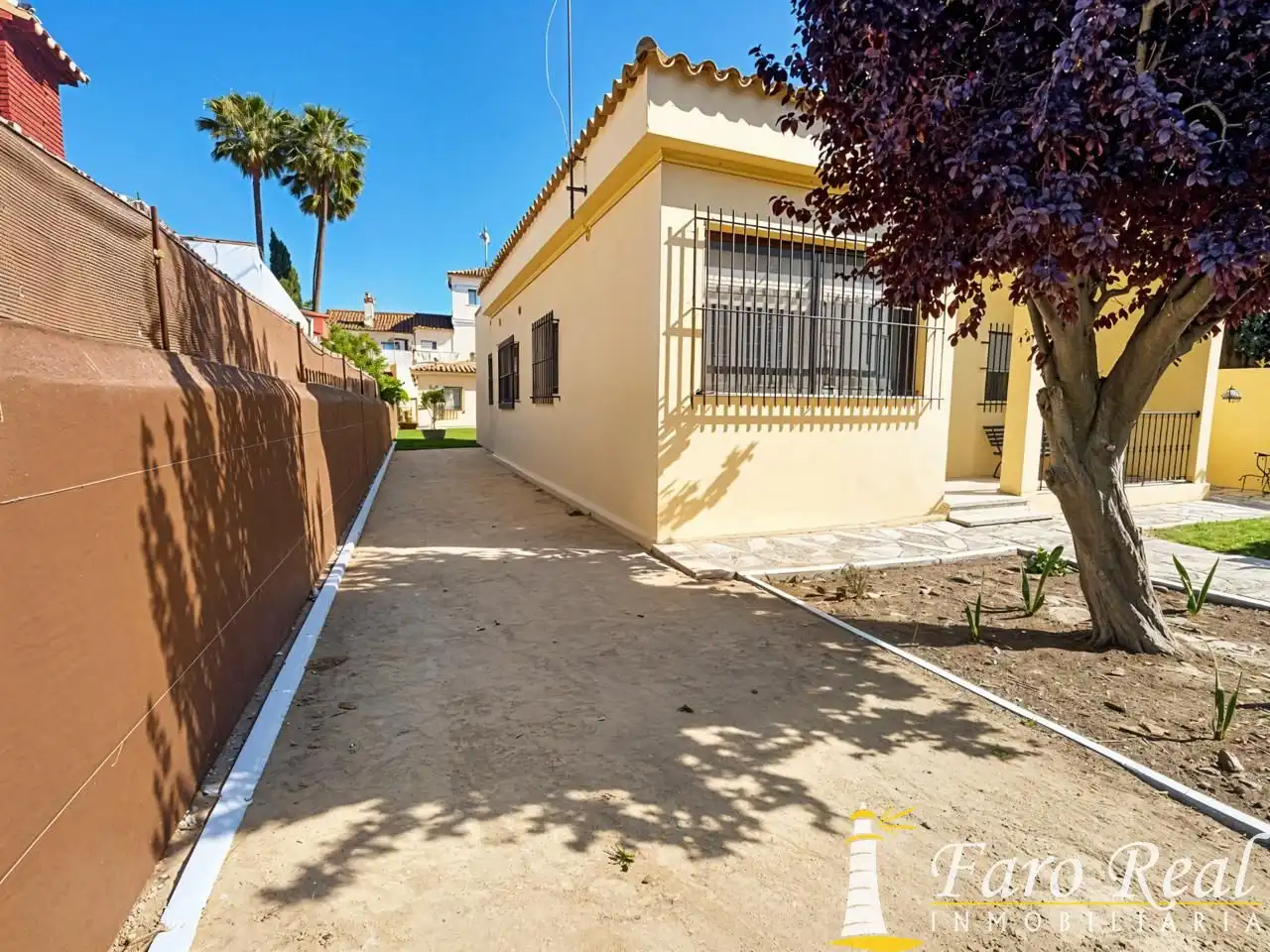 Vista exterior de Casa o chalet en venta en Sanlúcar de Barrameda