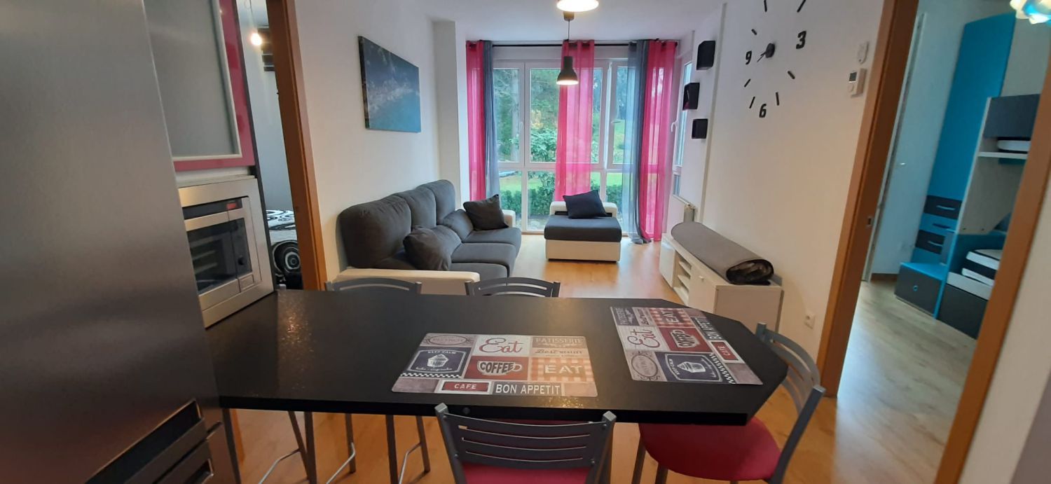 Wohnzimmer von Wohnung zum verkauf in Voto mit Heizung, Terrasse und Abstellraum