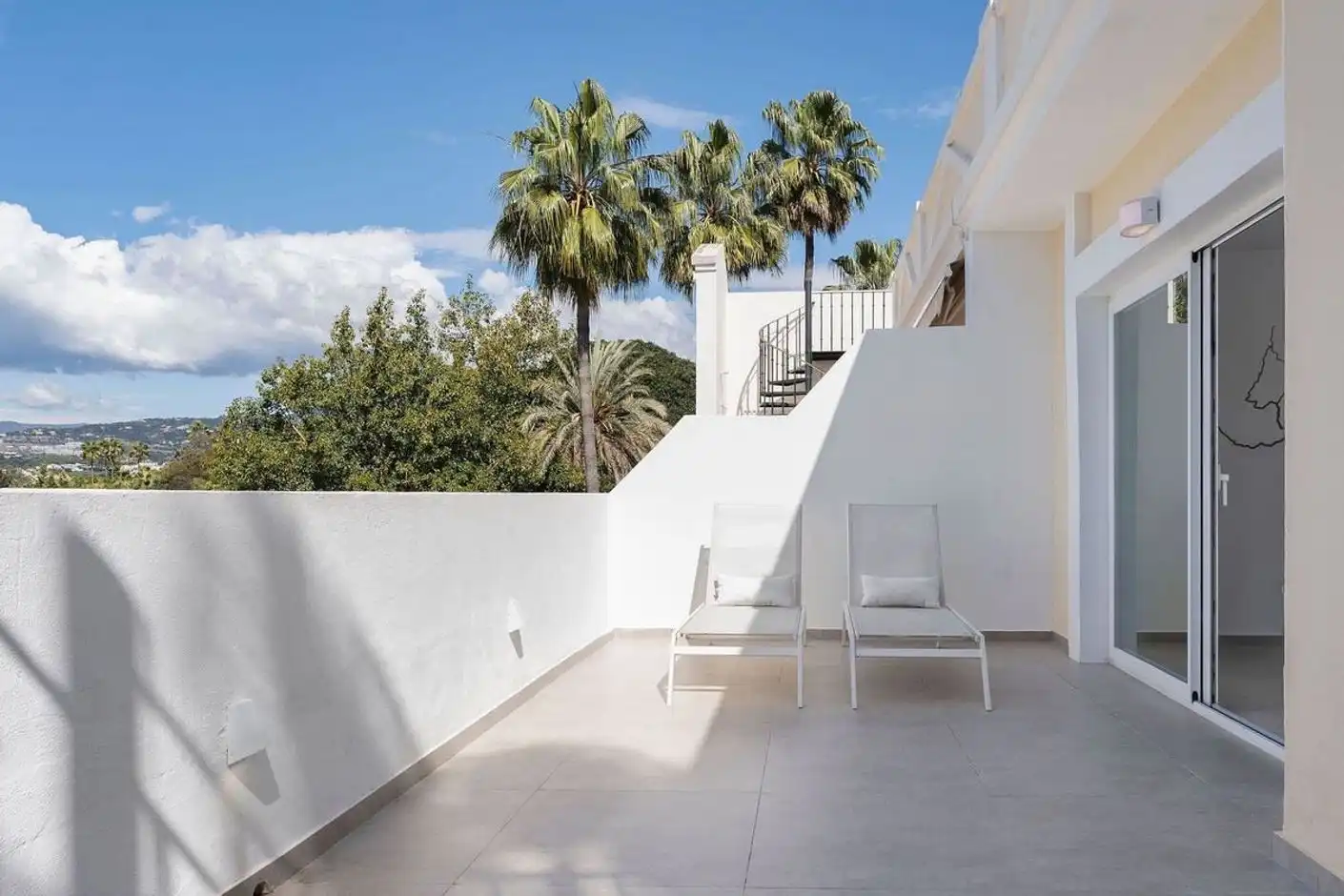 Terraza de Ático en venta en Marbella con Aire acondicionado, Terraza y Piscina