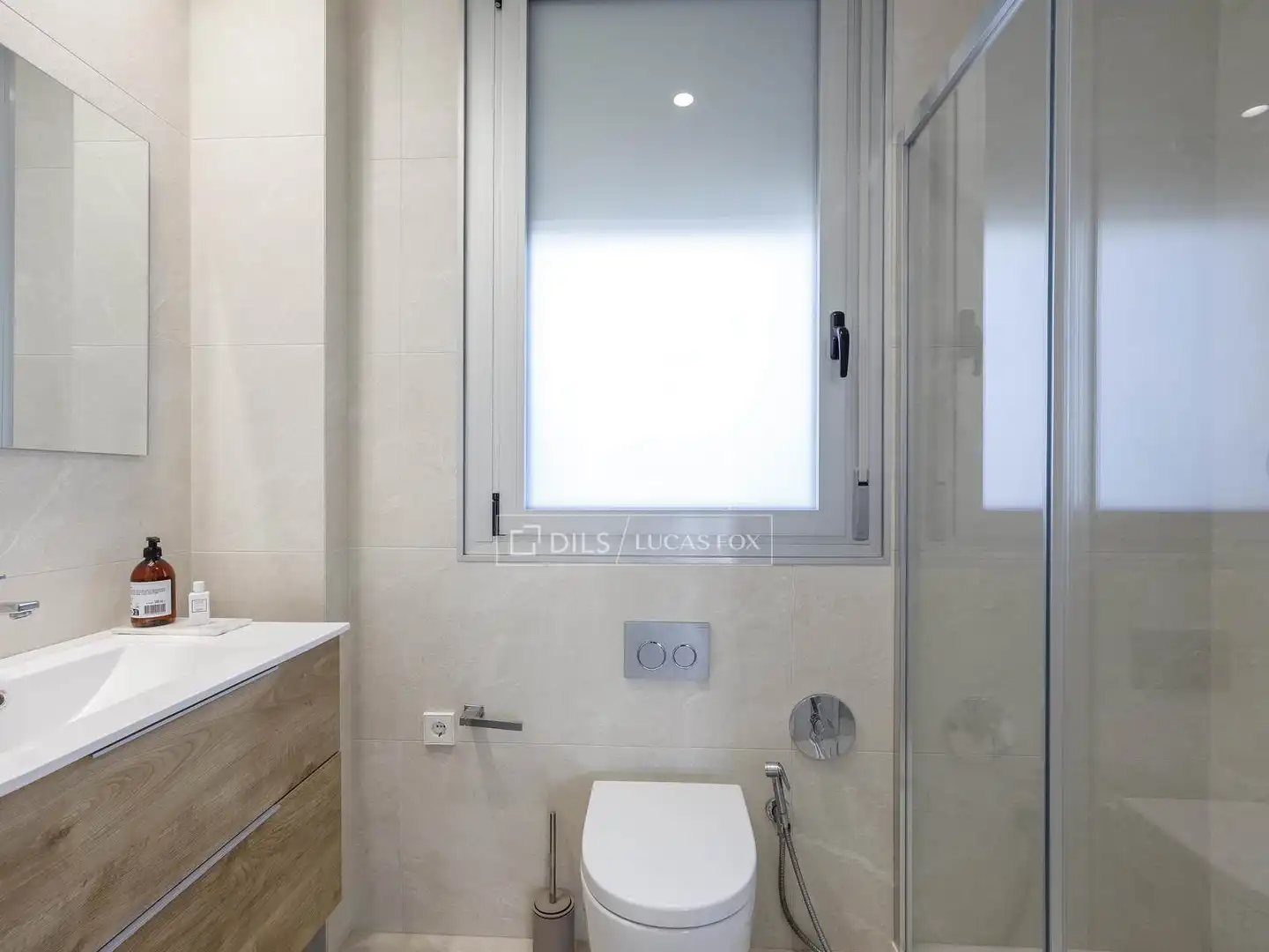Baño de Casa o chalet en venta en Sagunto / Sagunt con Aire acondicionado, Calefacción y Jardín privado