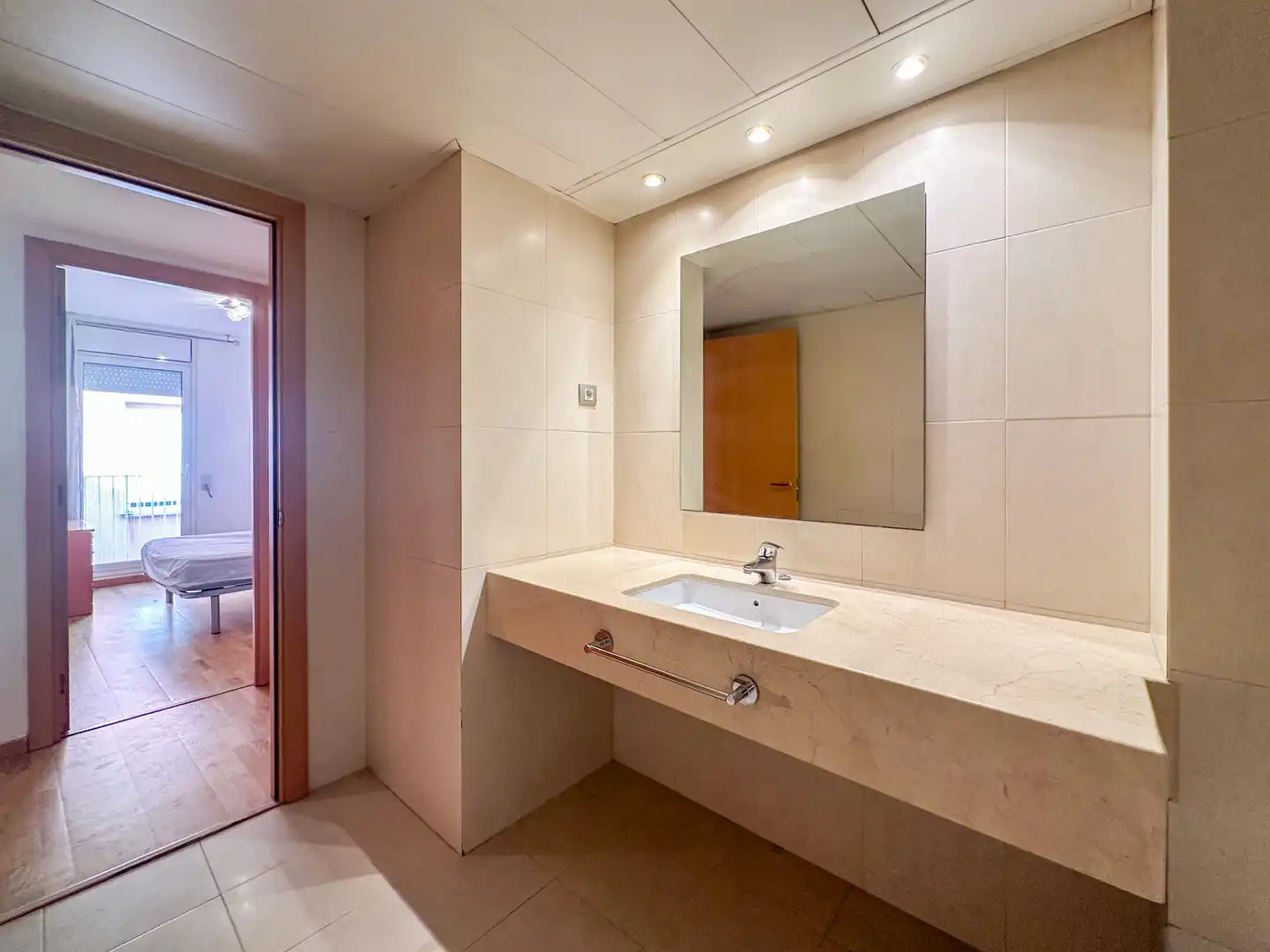 Baño de Piso en venta en Reus con Aire acondicionado, Calefacción y Parquet