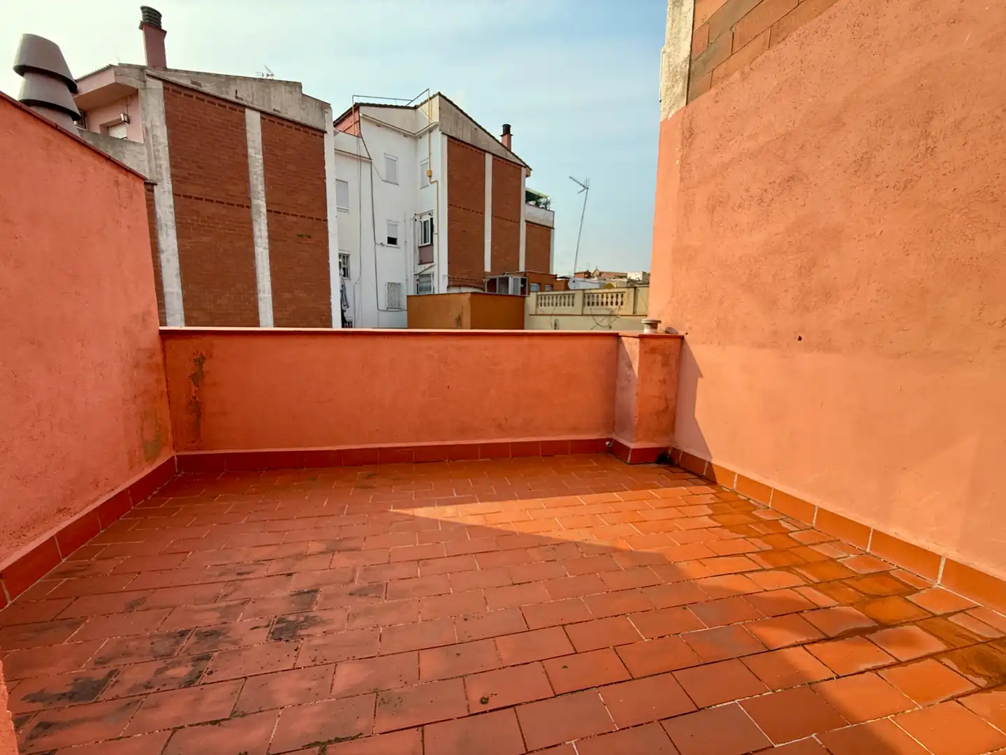 Terrassa de Casa adosada en venda en Barcelona amb Aire condicionat, Calefacció i Jardí privat