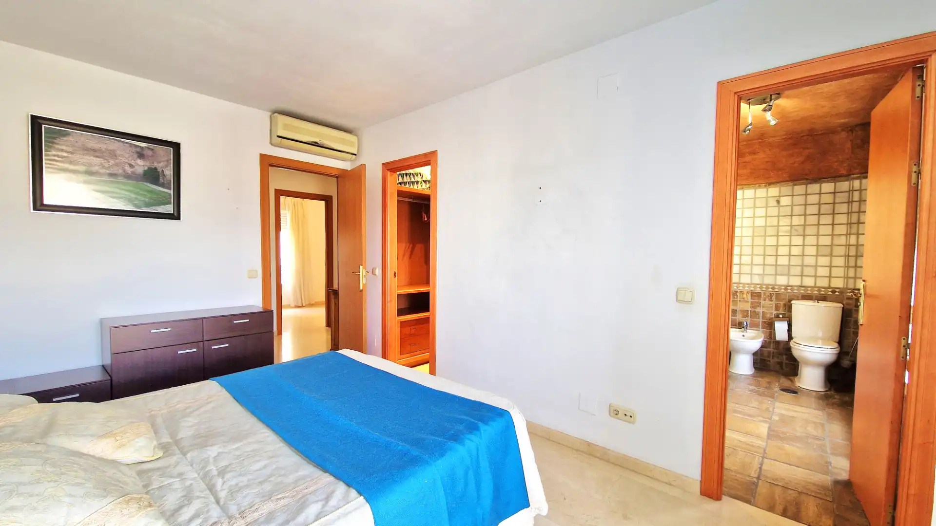 Bedroom of Houses for sale in Málaga  with Air Conditioner, Terrace and Furnished