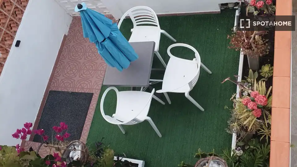 Terraza de Estudio para compartir en Arona con Aire acondicionado, Terraza y Amueblado