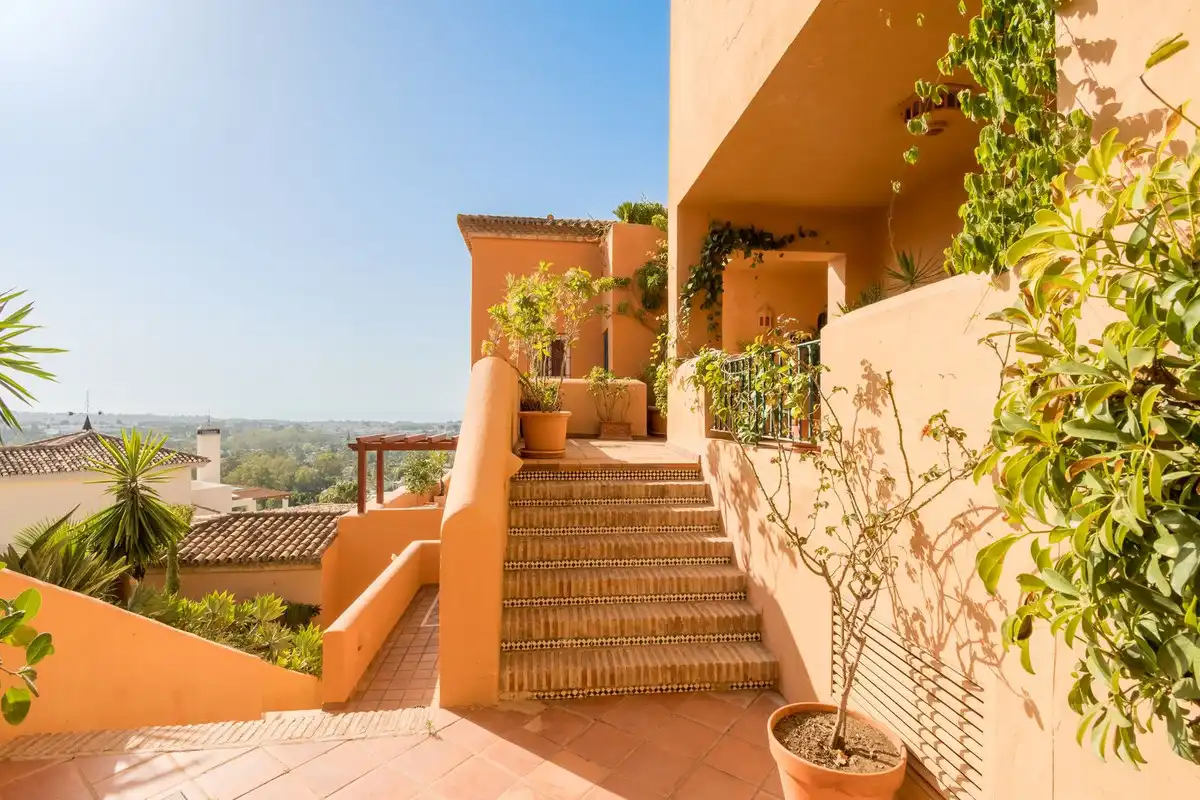 Apartament amb piscina en venda a Nueva Andalucía, imagen 31