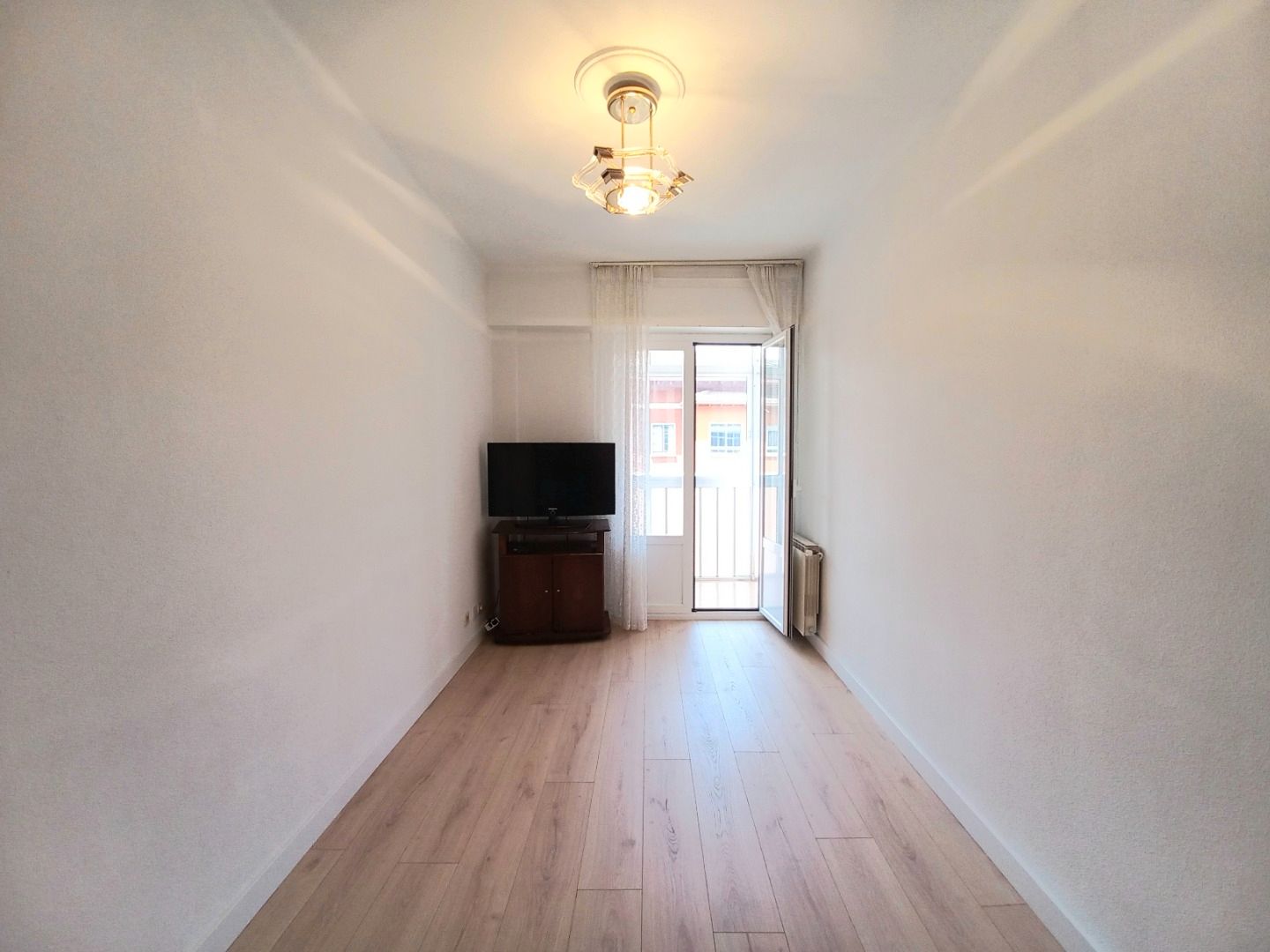 Bedroom of Flat for sale in Burgos Capital  with Heating, Parquet flooring and Terrace