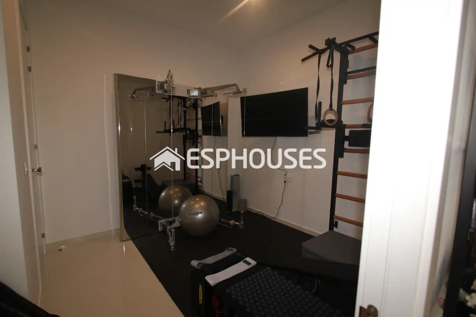 Casa con piscina in vendita a Golf Bahía, imagen 15
