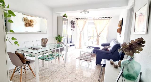 Piso en Alquiler en Avenida de las Piletas, 73 en V Centenario - Piletas - Capuchinos