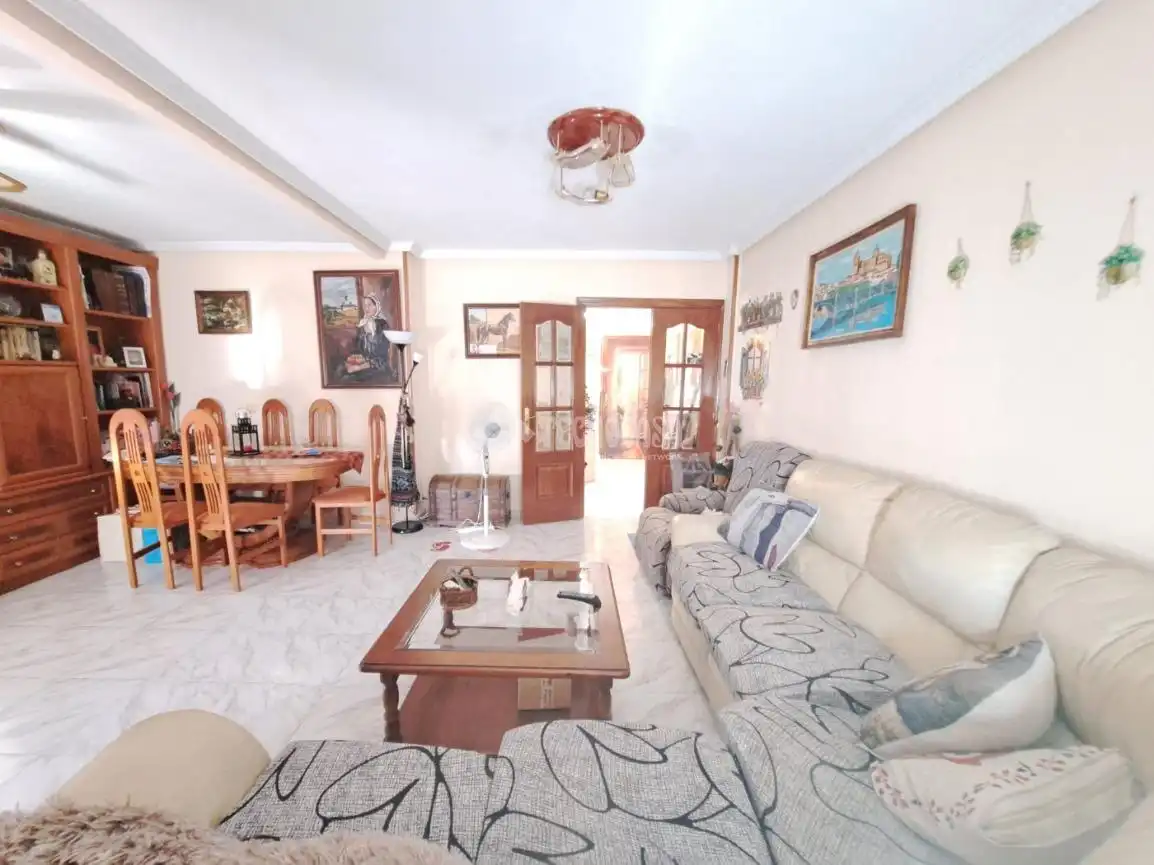 Sala de estar de Piso en venta en Parla con Aire acondicionado, Calefacción y Internet