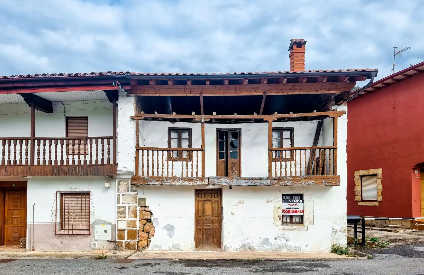 Exterior view of Houses for sale in Castañeda  with Private garden