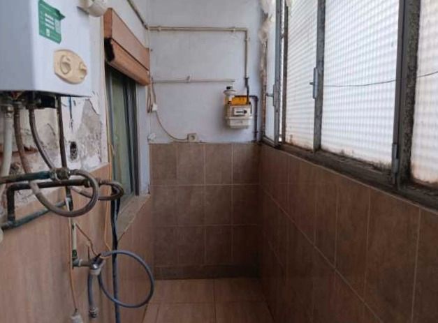 Bathroom of Planta baja for sale in Cornellà de Llobregat