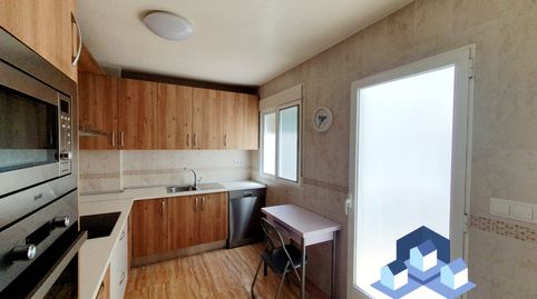 Foto 3 de Piso en venta en Sutullena, Lorca