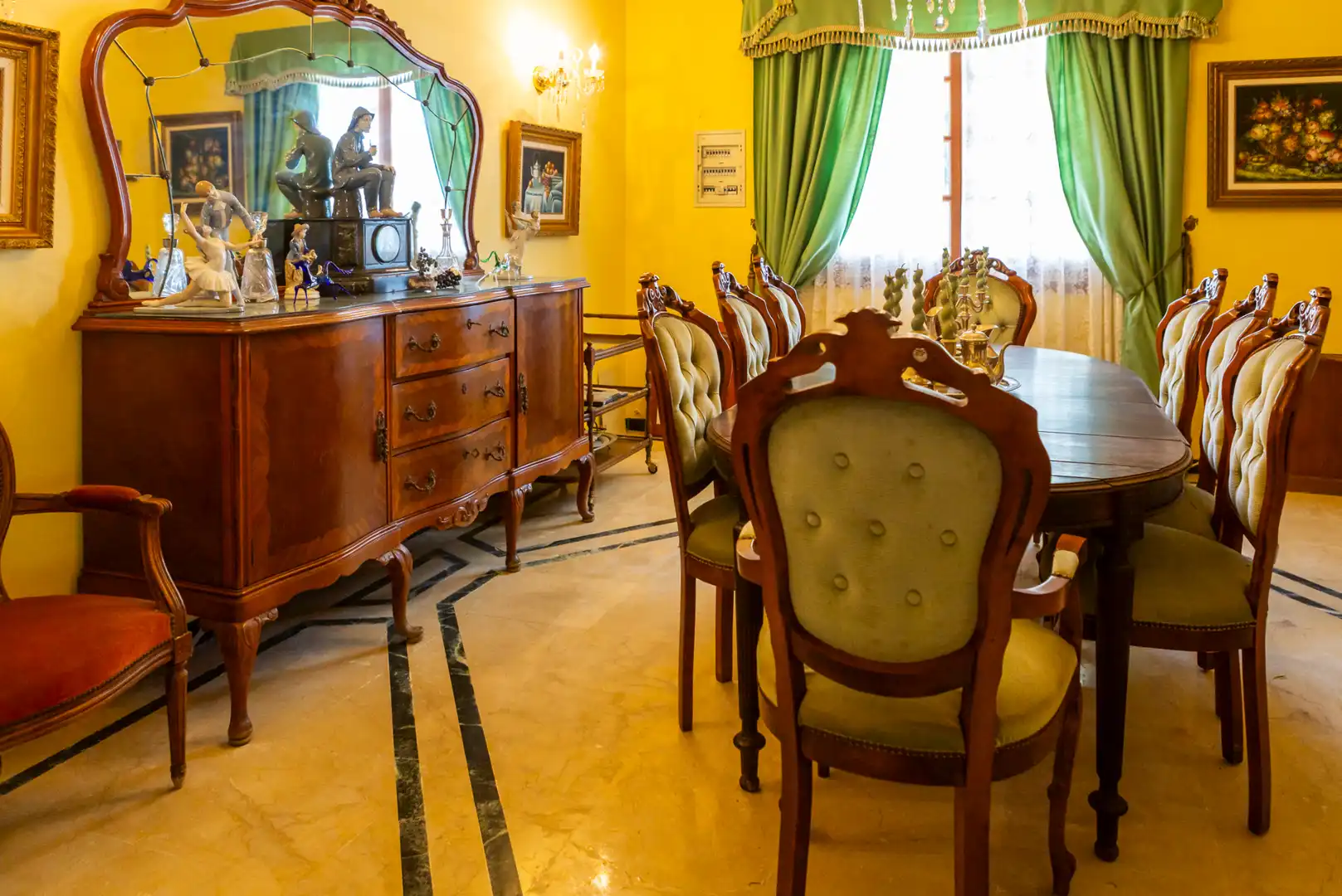 Chalet con terraza en venta en Calle de la Tierra, imagen 3