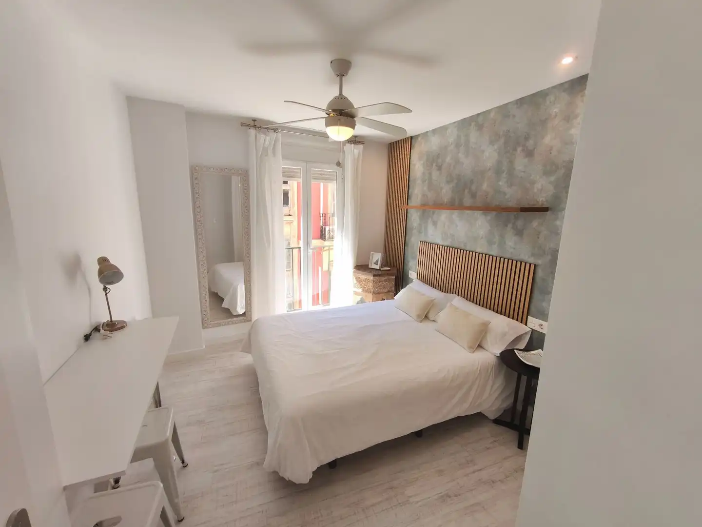 Wohnung zur Miete in Elvira, Centro - Sagrario