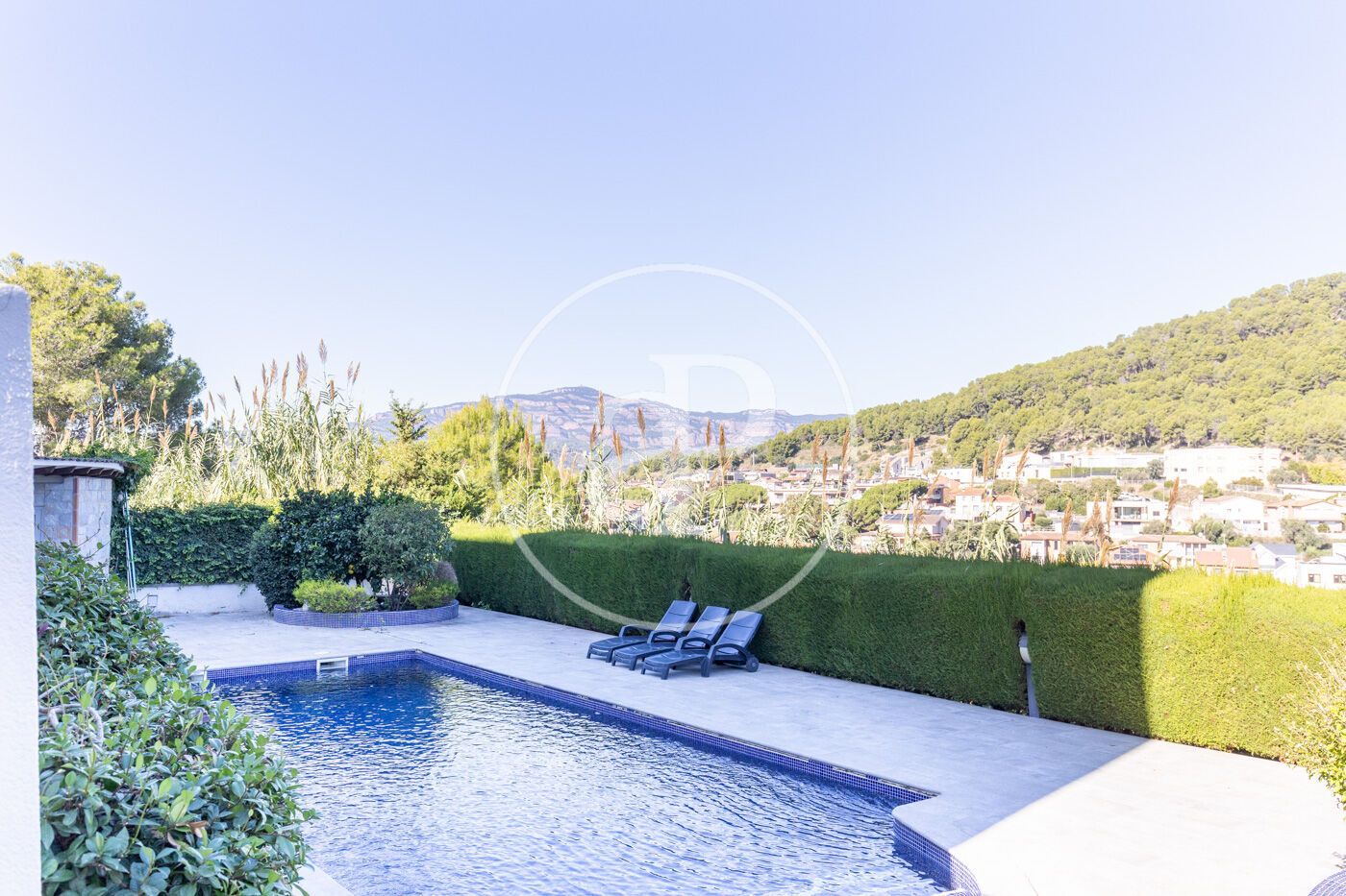 Swimming pool of House or chalet for sale in Castellar del Vallès  with Air Conditioner, Heating and Private garden