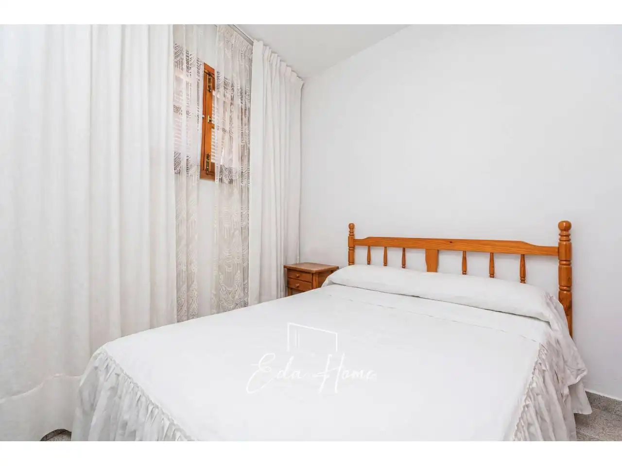 Bedroom of Houses for sale in Vilanova i la Geltrú