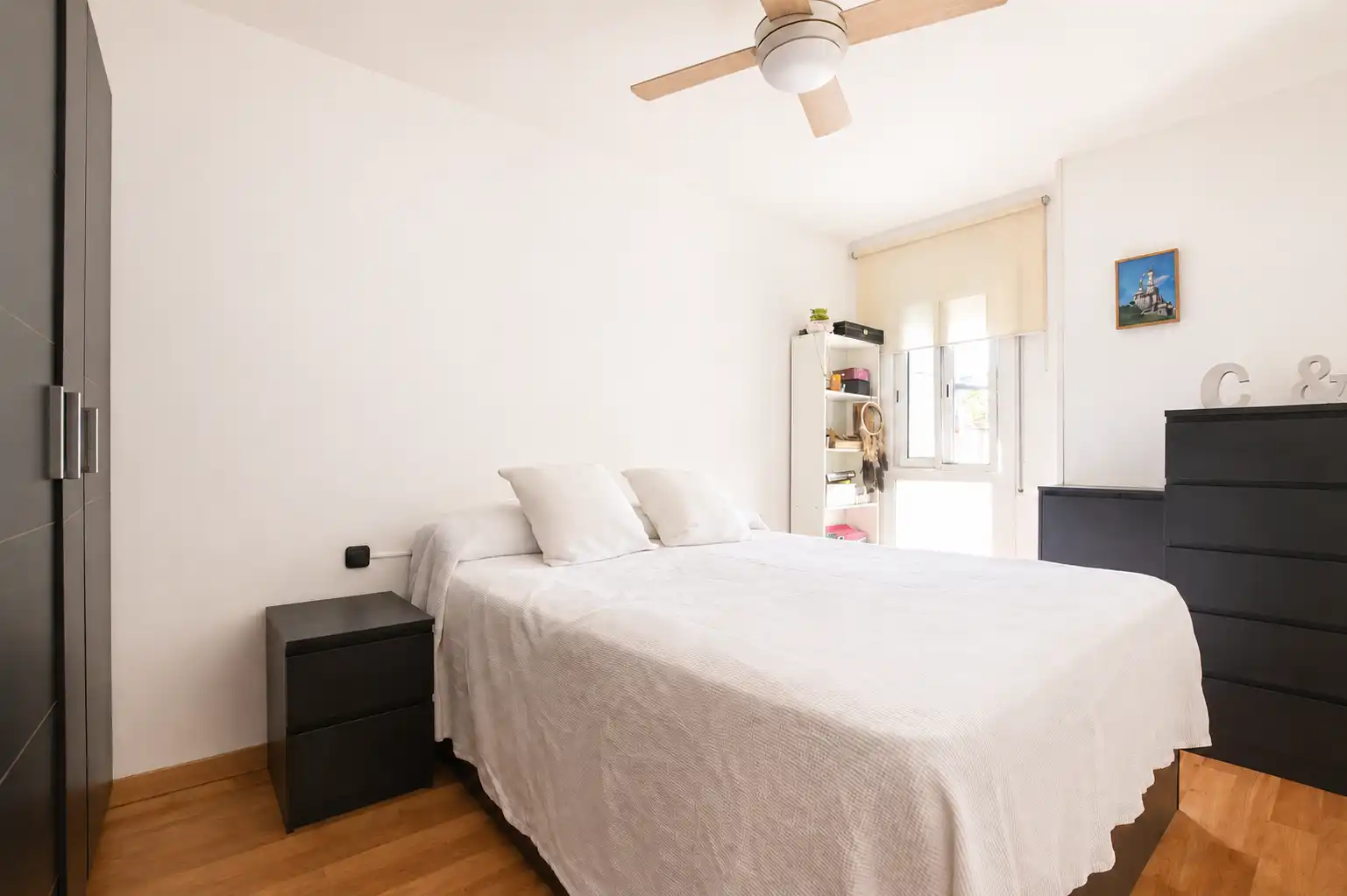 Habitación de Piso en venta en Santa Coloma de Gramenet con Aire acondicionado y Terraza