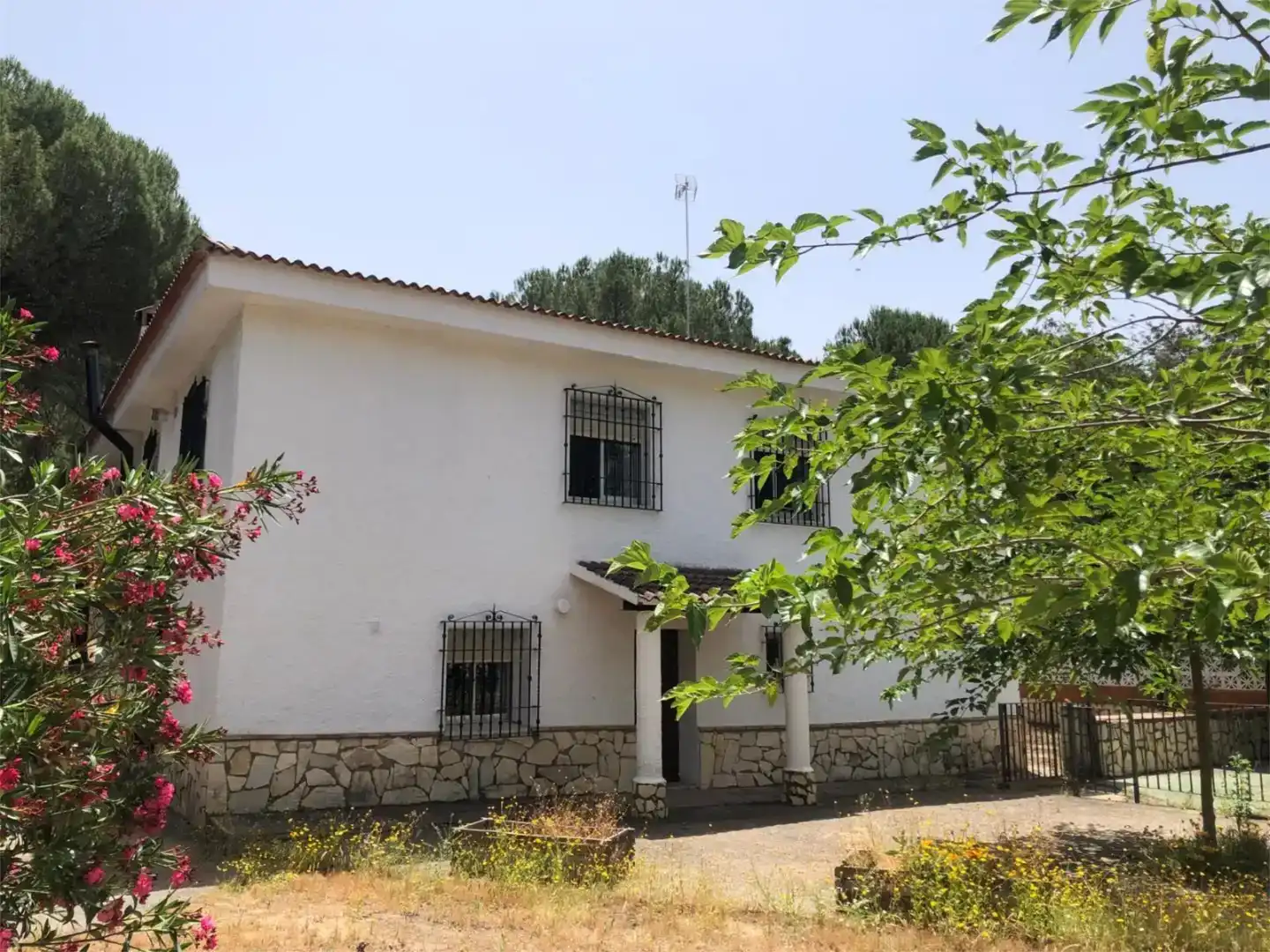 Vista exterior de Pis de lloguer en Córdoba amb Aire condicionat, Jardí privat i Traster