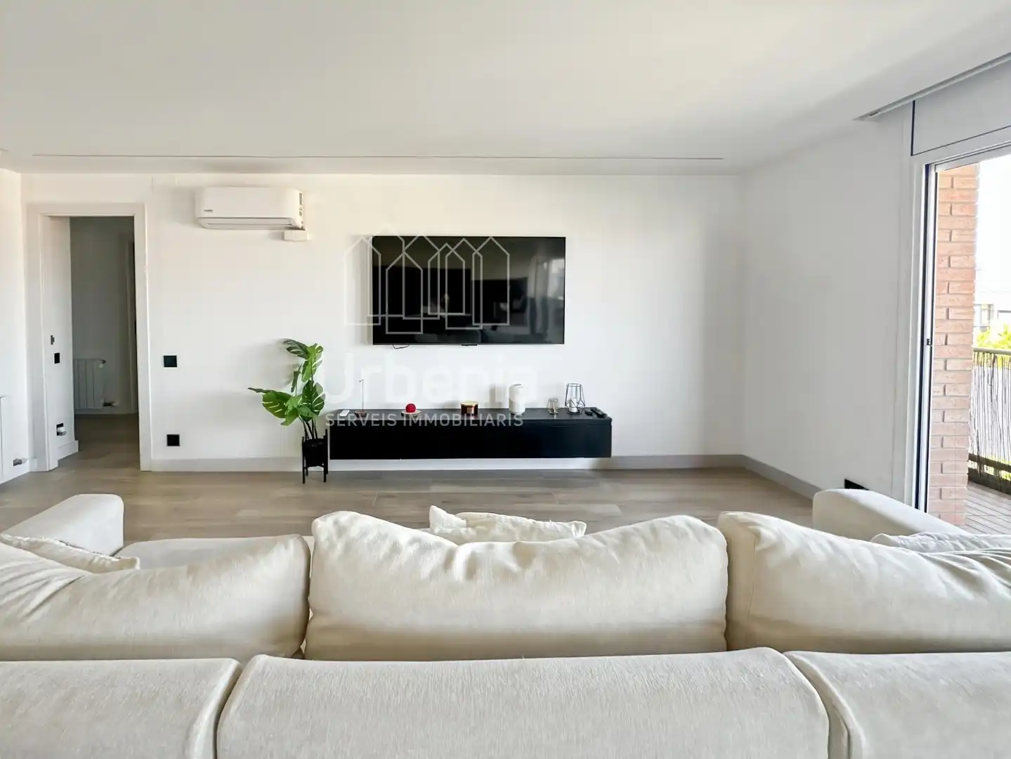 Sala d'estar de Pis en venda en Granollers amb Aire condicionat, Calefacció i Terrassa