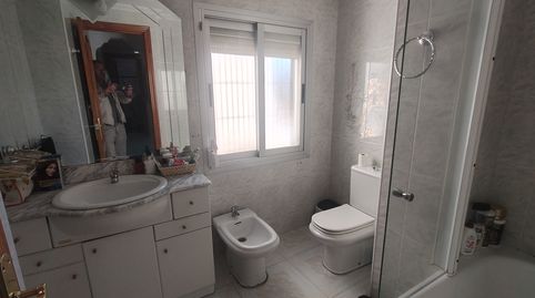 Foto 2 de Piso en venta en Calle Jesús Domínguez, Baza, Granada