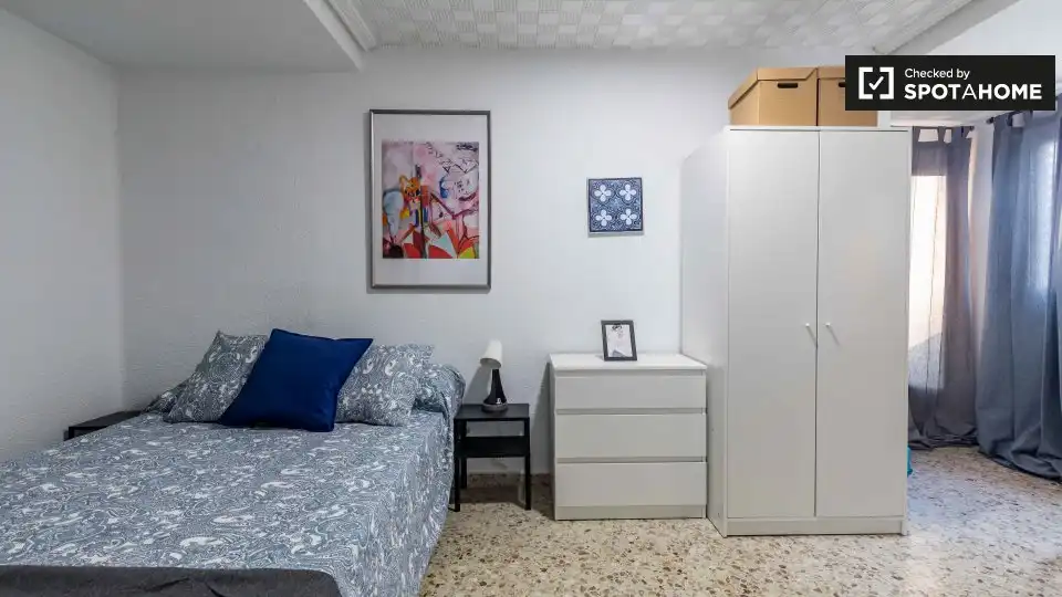 Room in Favara