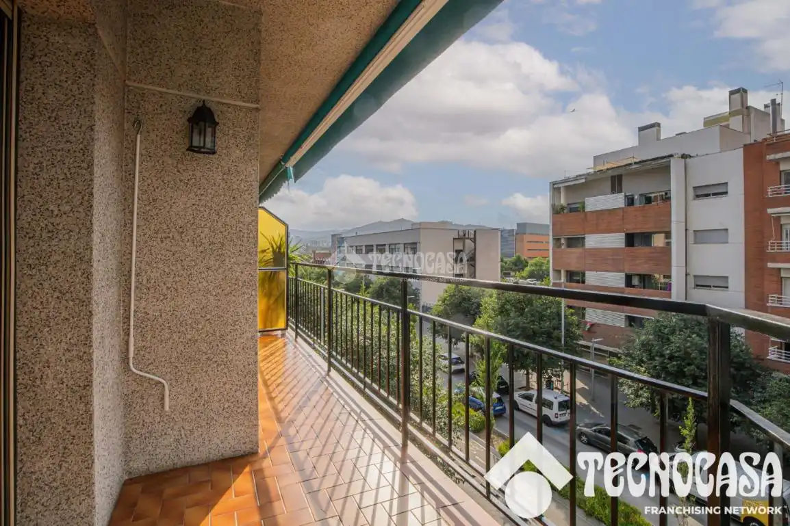 Piso con terraza en venta en Riu Sud, imagen 3