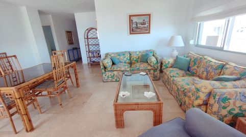 Foto 5 de Apartamento de alquiler en Las Gaviotas - Carvajal, Fuengirola