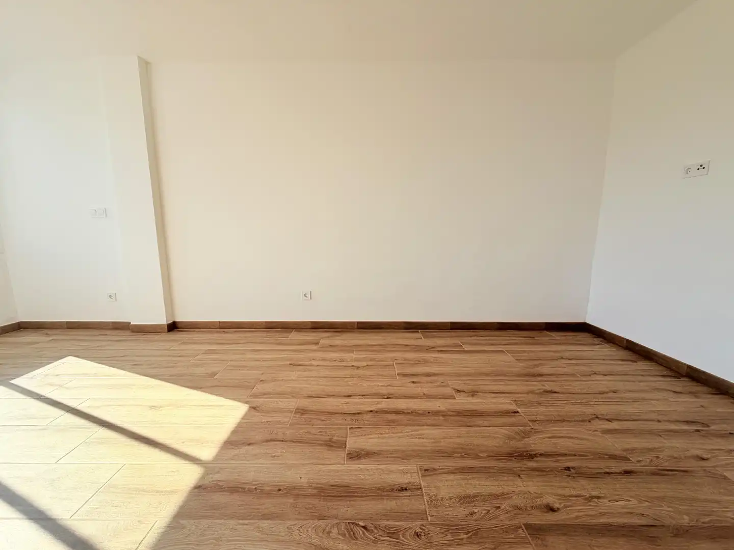 Living room of Apartments for rent in Sant Adrià de Besòs  with Air Conditioner and Balcony