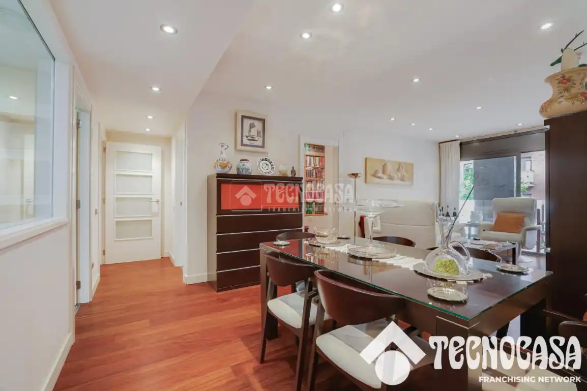 Comedor de Piso en venta en Barcelona con Aire acondicionado, Parquet y Terraza