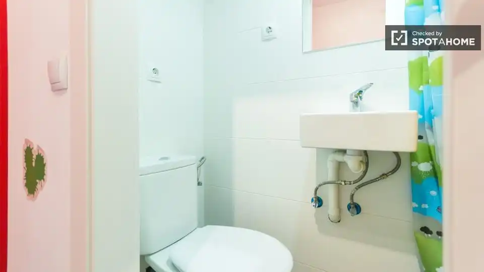 Habitació a Embajadores - Lavapiés