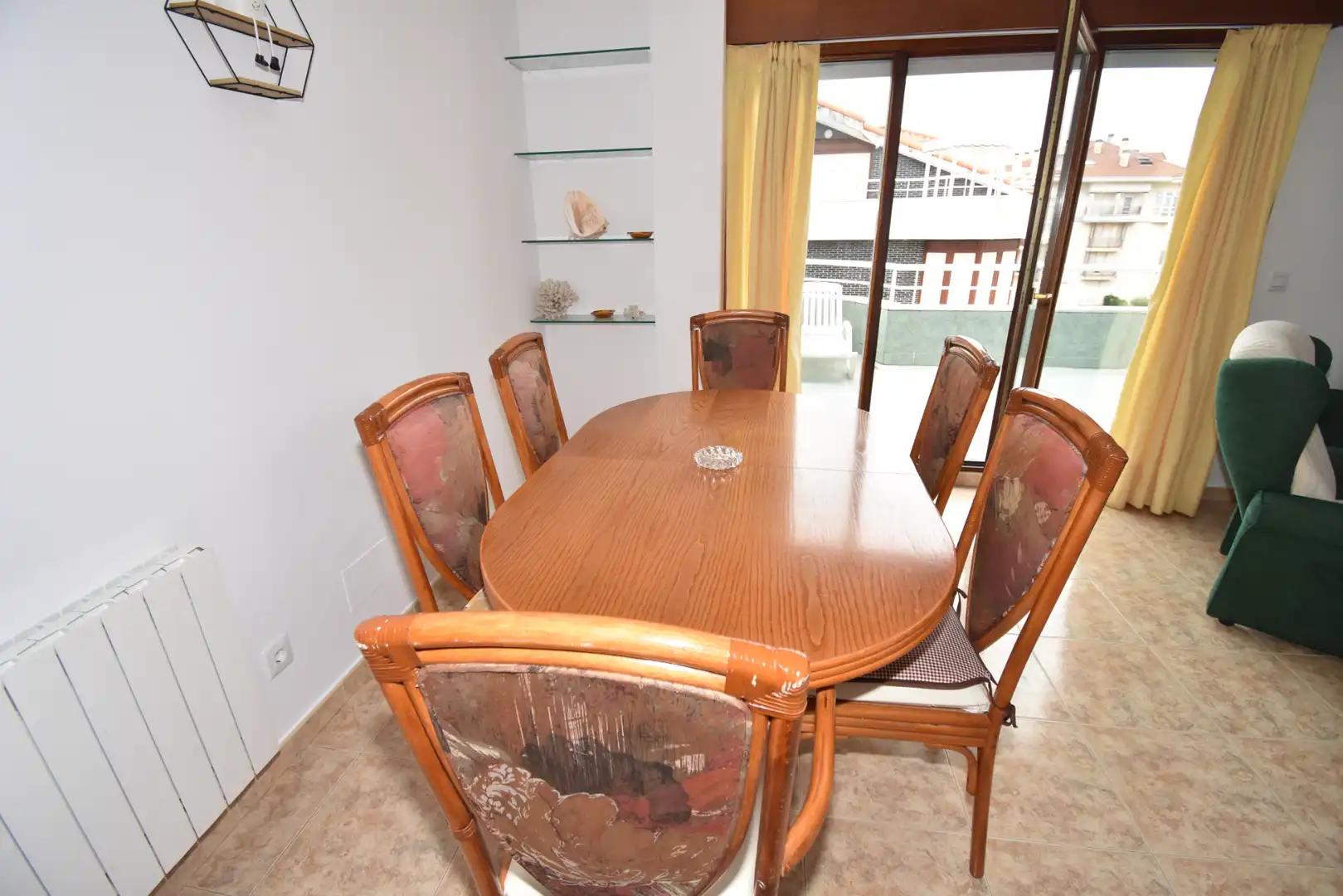 Comedor de Ático en venta en Noja con Calefacción, Terraza y Amueblado
