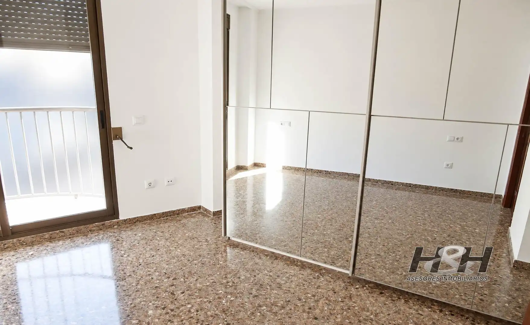 Flat for rent in Zona Campus Universitario