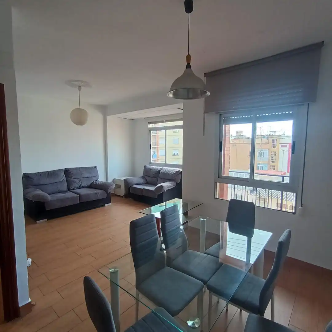 Sala de estar de Piso de alquiler en Vila-real con Amueblado y Balcón