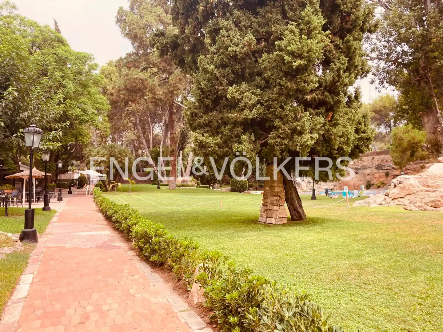 Casa o chalet de alquiler en Rocafort con Aire acondicionado, Calefacción y Jardín privado
