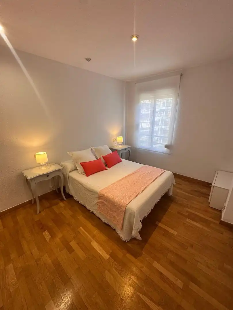 Wohnung zur Miete in Calle de Àngel Guimerà, Arrancapins