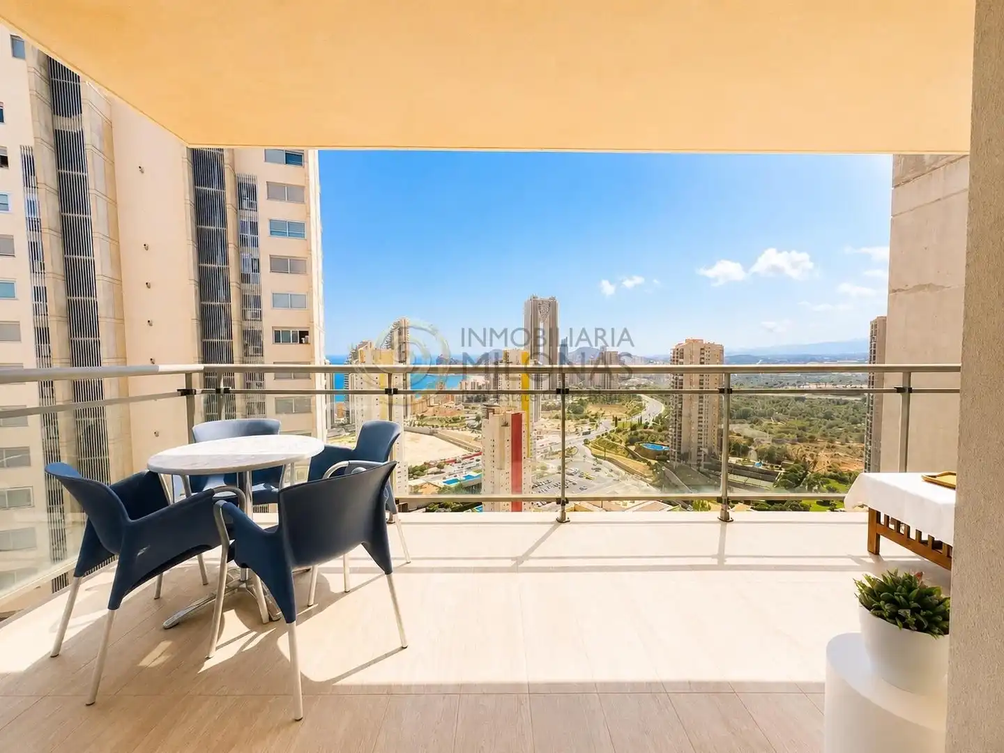 Apartamento con piscina en venta en Via Parque, imagen 22