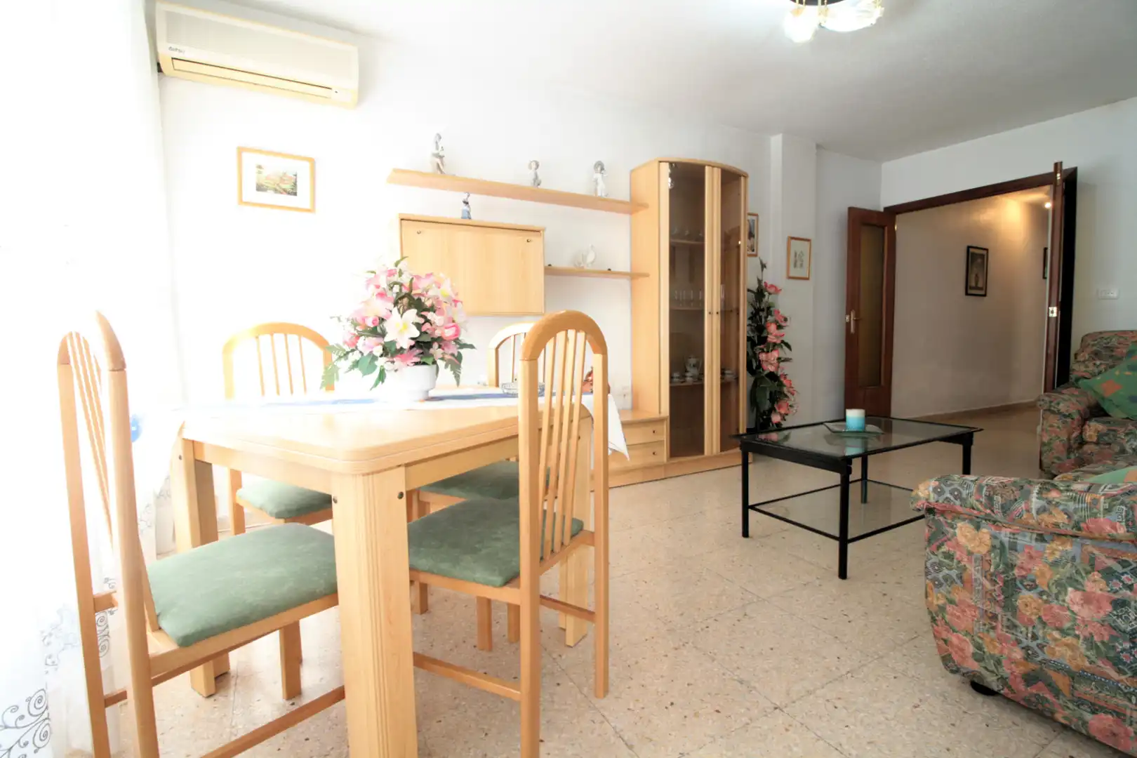 Comedor de Piso en venta en San Pedro del Pinatar con Amueblado, Horno y Microondas