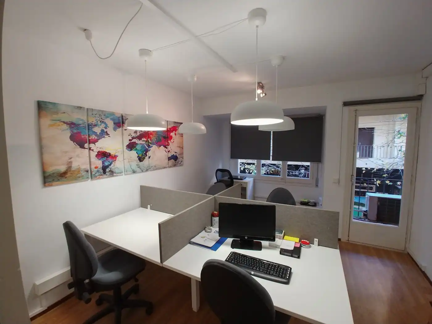 Büro zur Miete in Palamós mit Klimaanlage und Möbliert