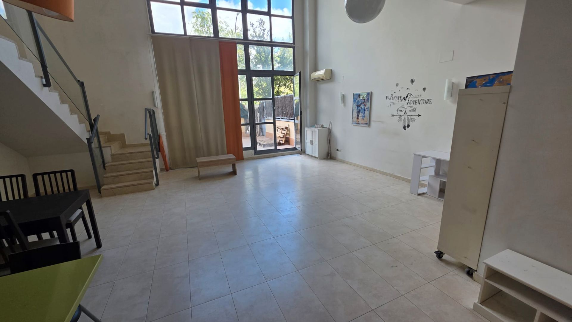 Loft en venda a Calle de Nanclares de Oca, Rejas