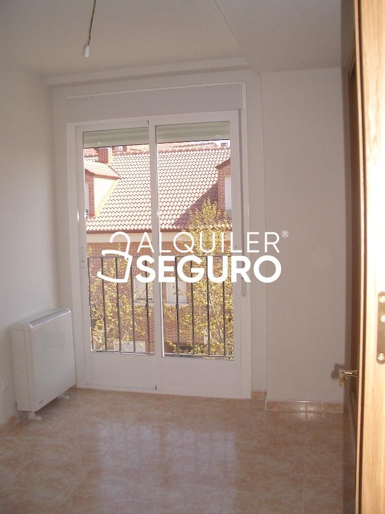 House or chalet to rent in José Moya Montero, Valmojado