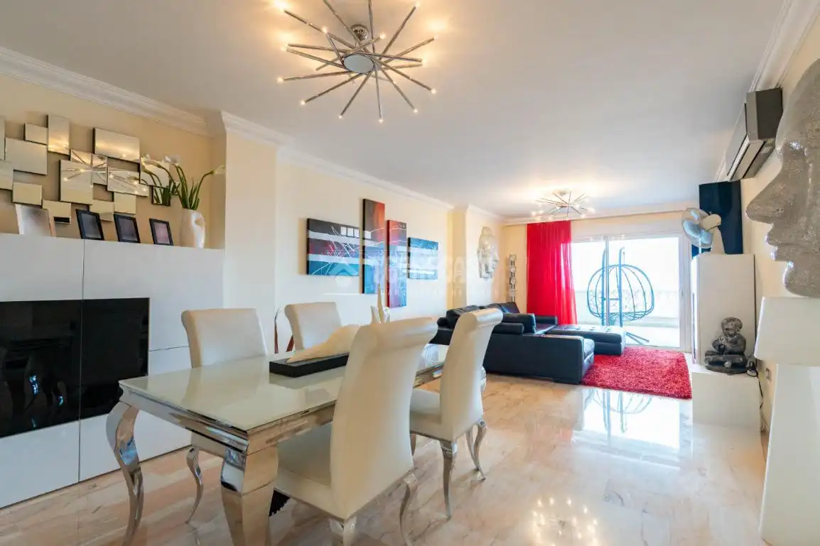 Comedor de Piso en venta en Santiago del Teide con Balcón y Piscina comunitaria