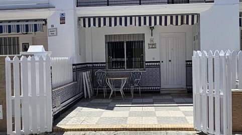 Foto 2 de Casa adosada en venda a Playa de la Regla, Chipiona