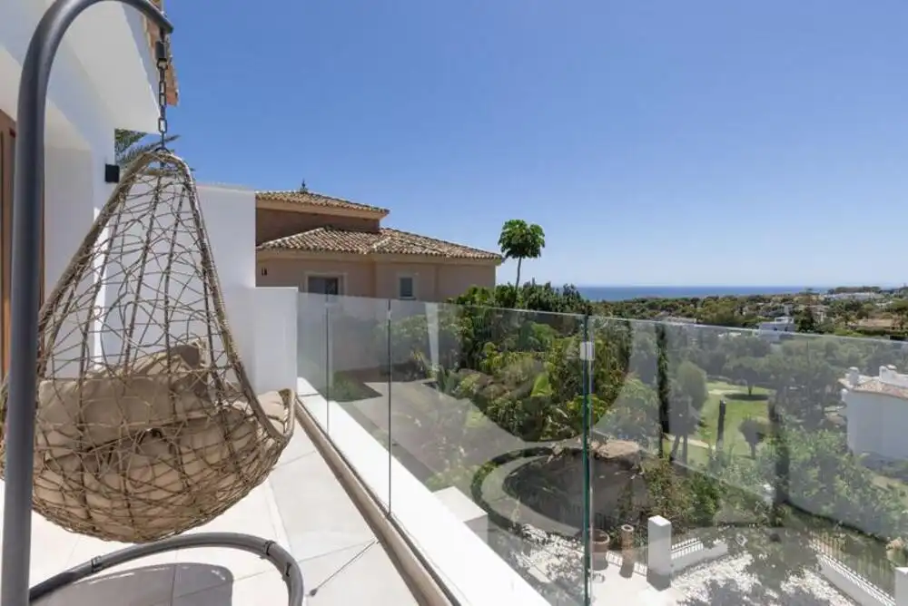 Casa con piscina en alquiler en Calahonda, imagen 3