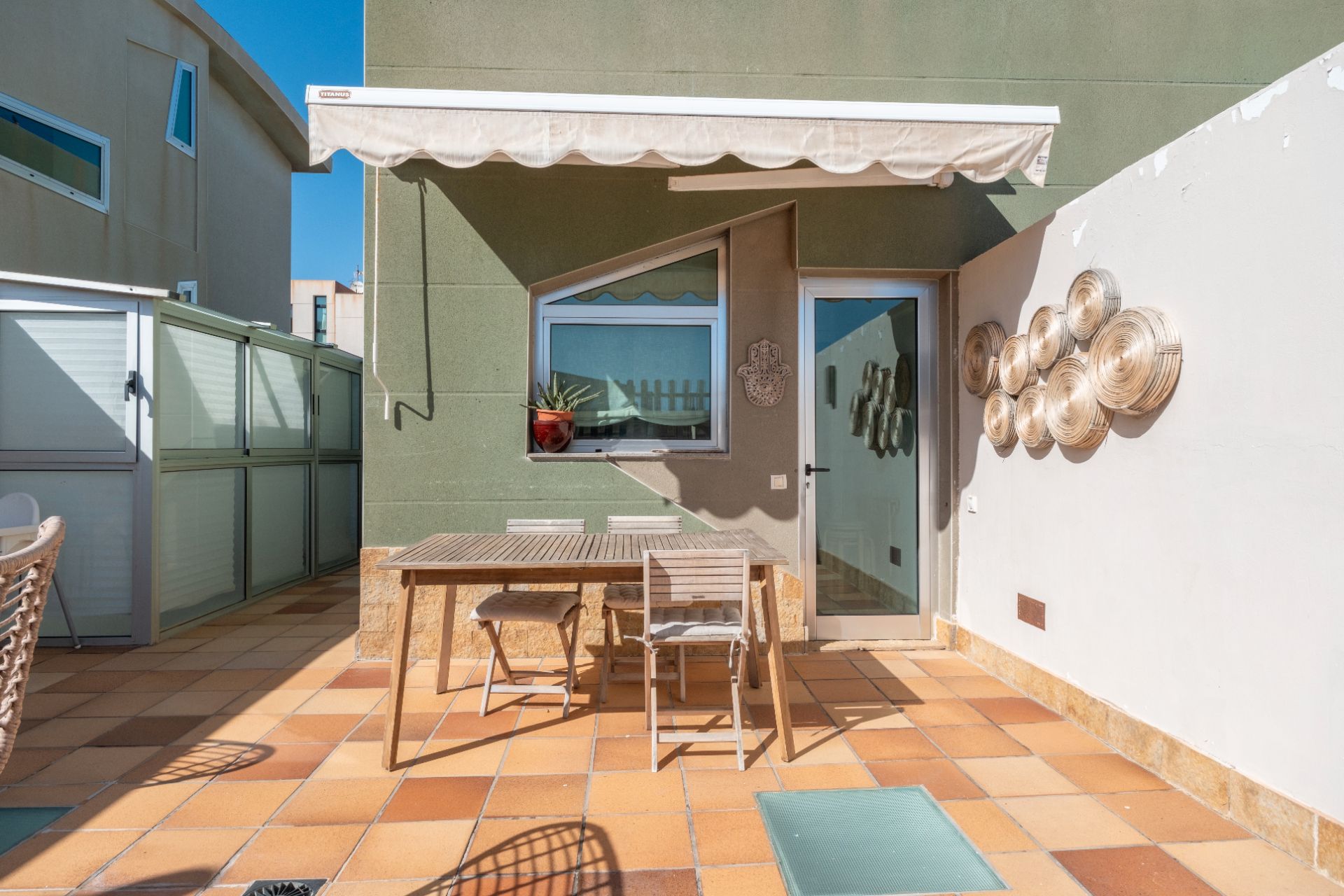 Terrassa de Casa o xalet en venda en Telde amb Jardí privat, Terrassa i Traster