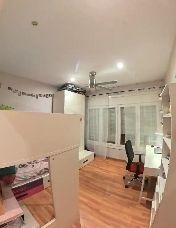 Habitación de Casa adosada en venta en Tàrrega con Aire acondicionado, Calefacción y Jardín privado