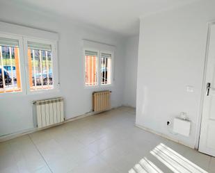 Bedroom of Apartment for sale in  Madrid Capital  with Air Conditioner